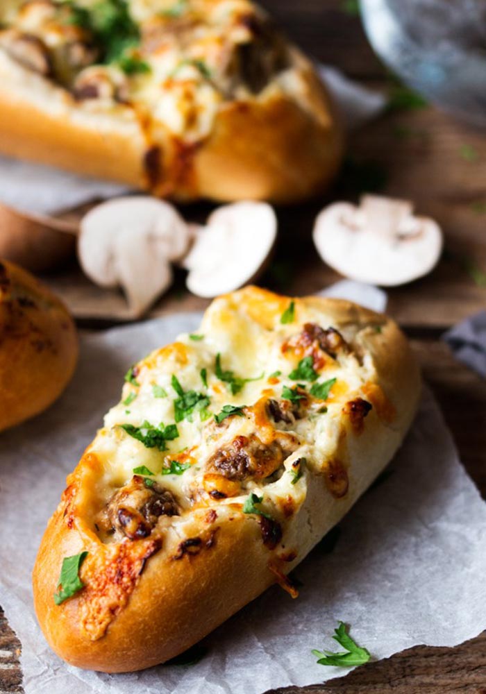 15 Minutes Creamy Garlic and Mushroom Stuffed Bread
